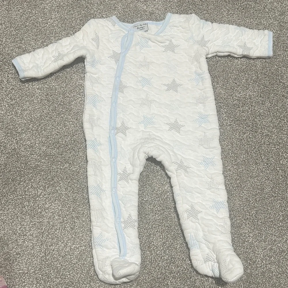 Rock a Bye‎ Baby Boutique Star textured button footie 6-9 months